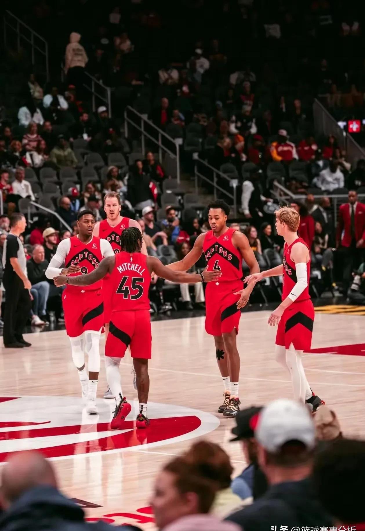 猛龙战胜湖人,成为联盟最佳 猛龙战胜湖人,成为联盟最佳