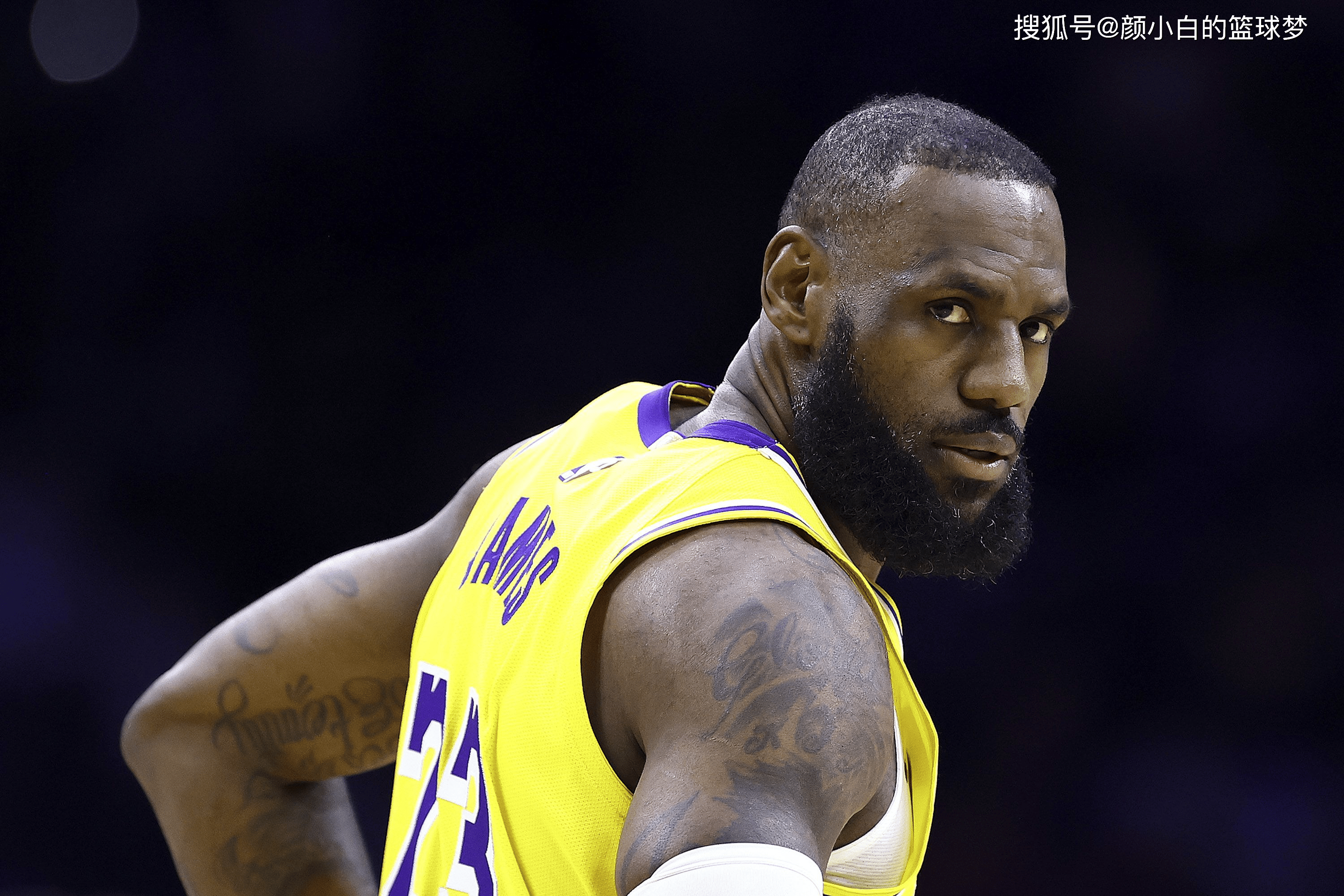 包含湖人完胜国王,詹皇再现超神表现的词条 包含湖人完胜国王,詹皇再现超神表现的词条