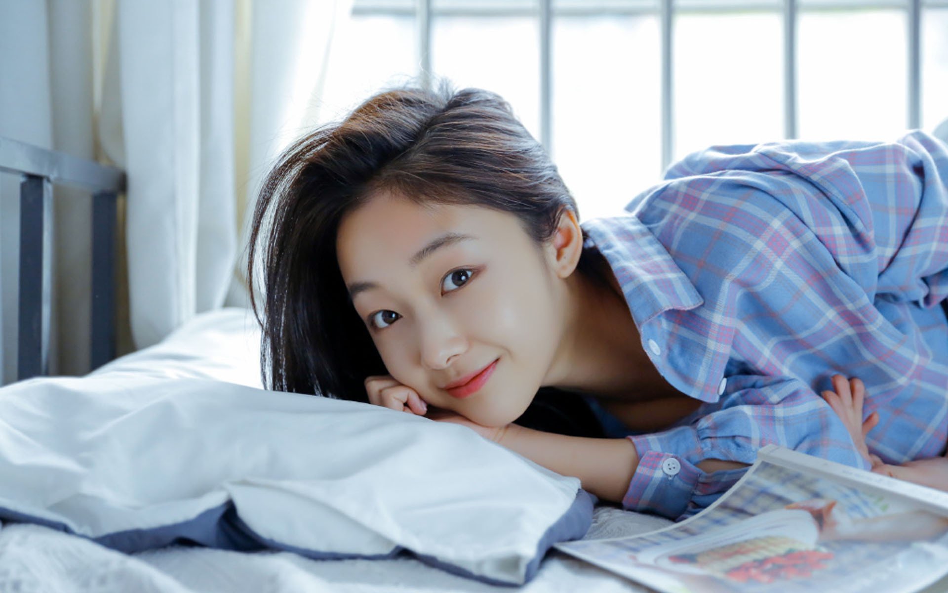 牙买加碾压南非与哈兰德欧冠接管，体育世界中的集体荣耀与个人传奇