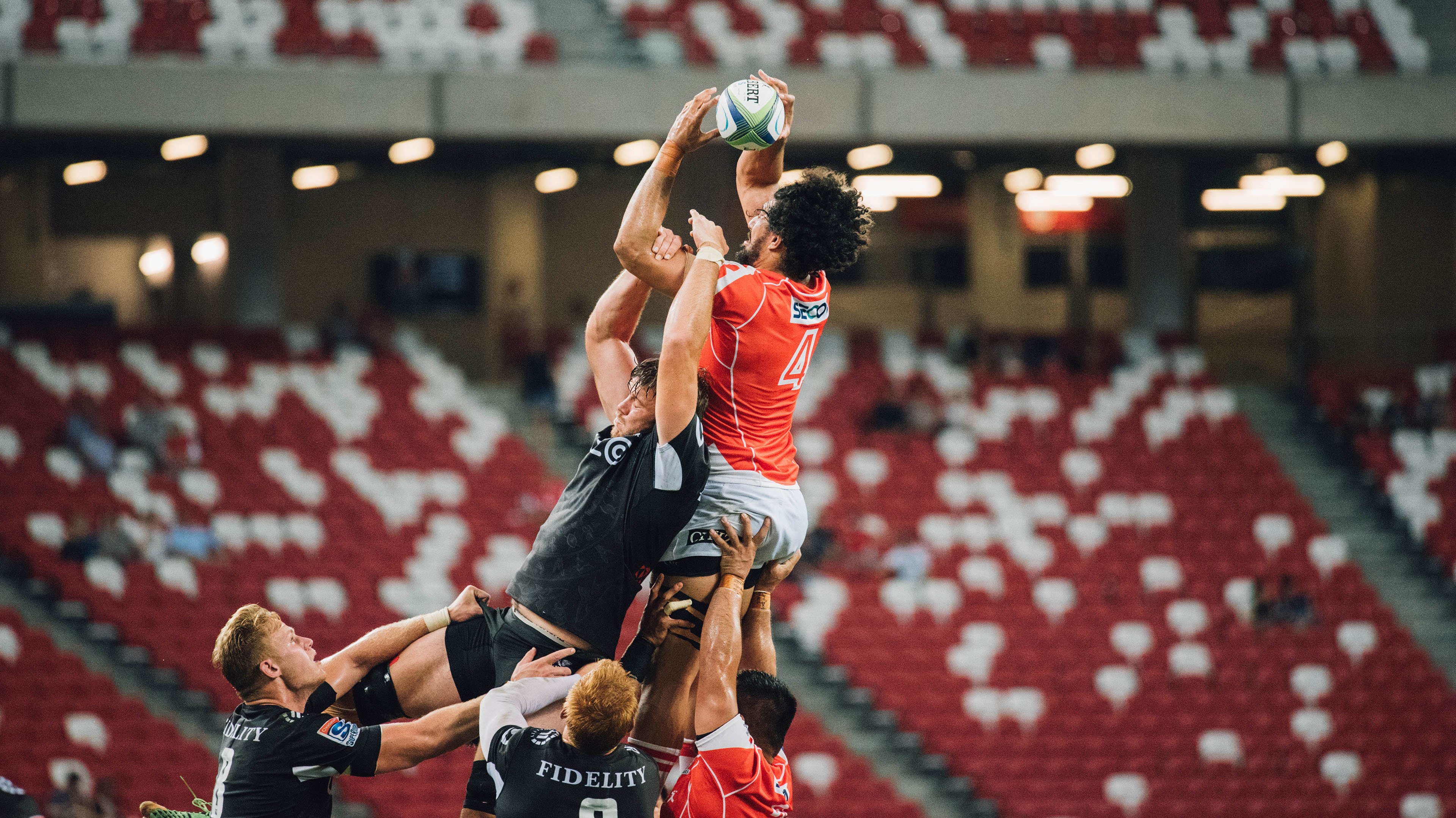 逆袭的暗涌，从绿茵场到F1赛道的统治力觉醒