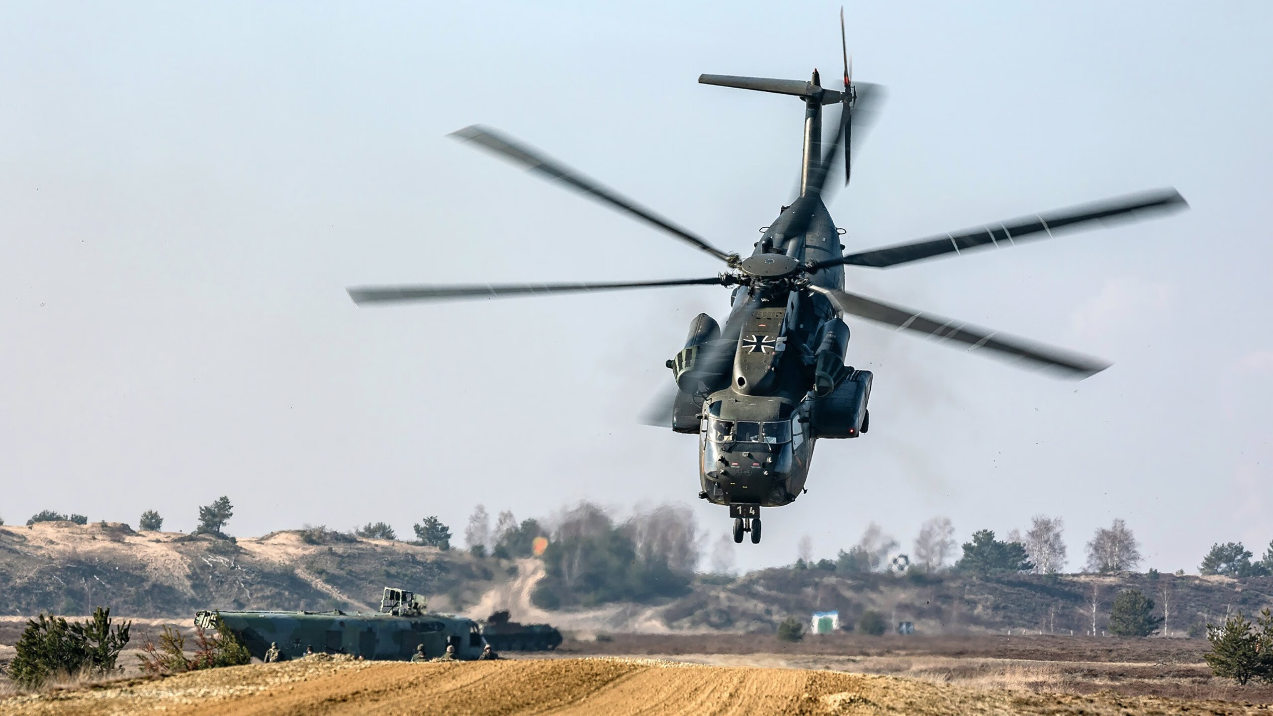 萨卡证明实力，拜仁战术压制巴西，足球世界的新篇章