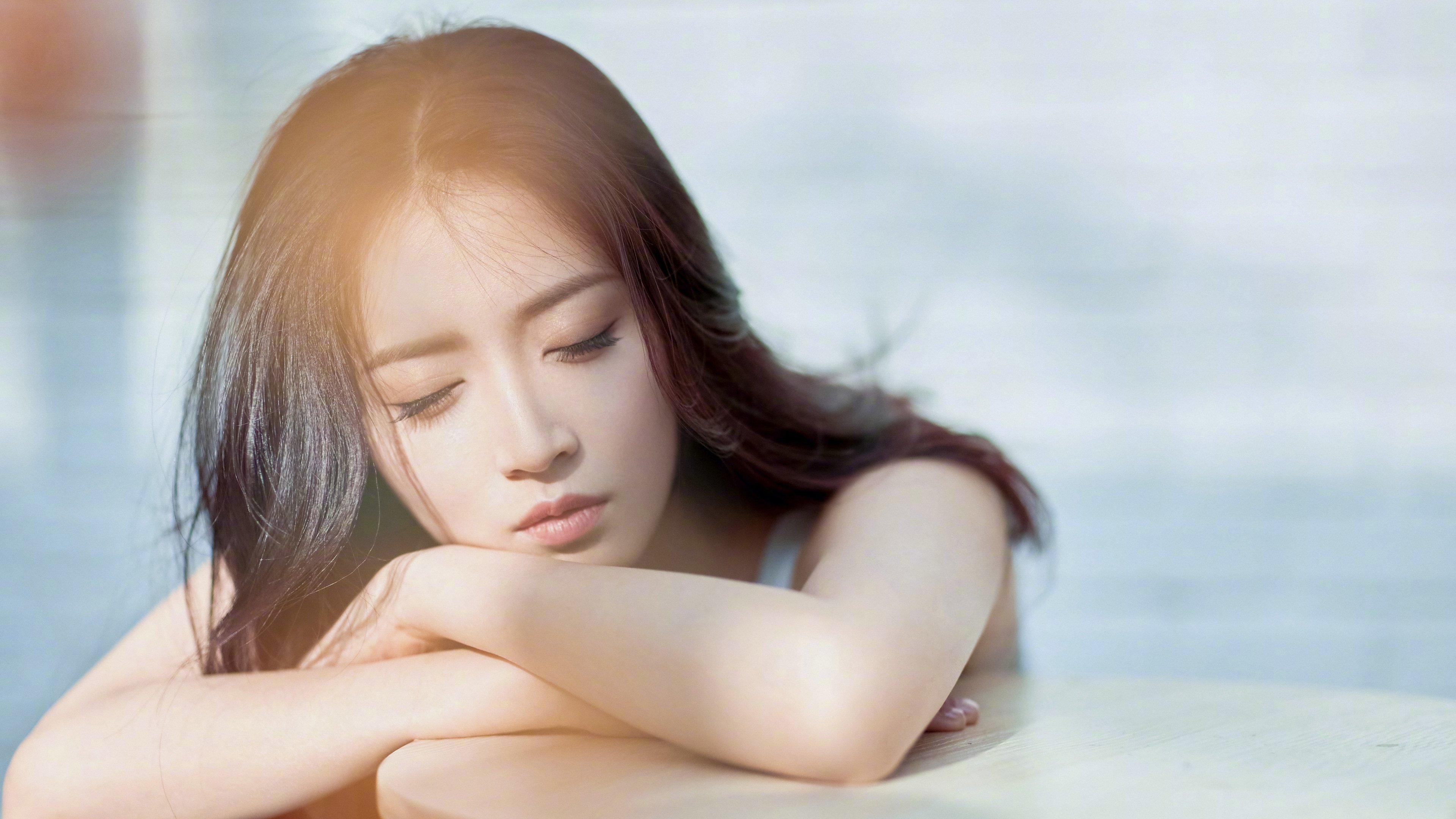 中国对阵英格兰,马丁内利压制级发挥,独舞赛场定乾坤