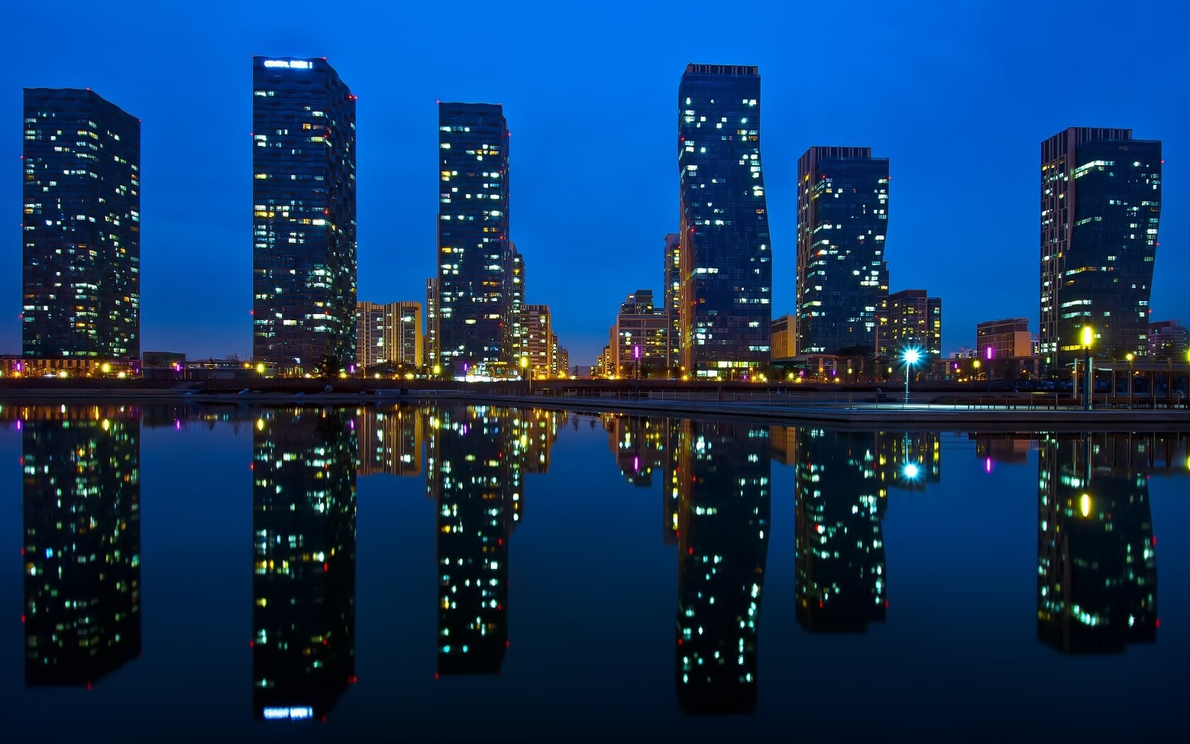 跨越大陆的绿茵奇迹,贝林厄姆率领玻利维亚高原雄鹰击沉蓝鹰拉齐奥